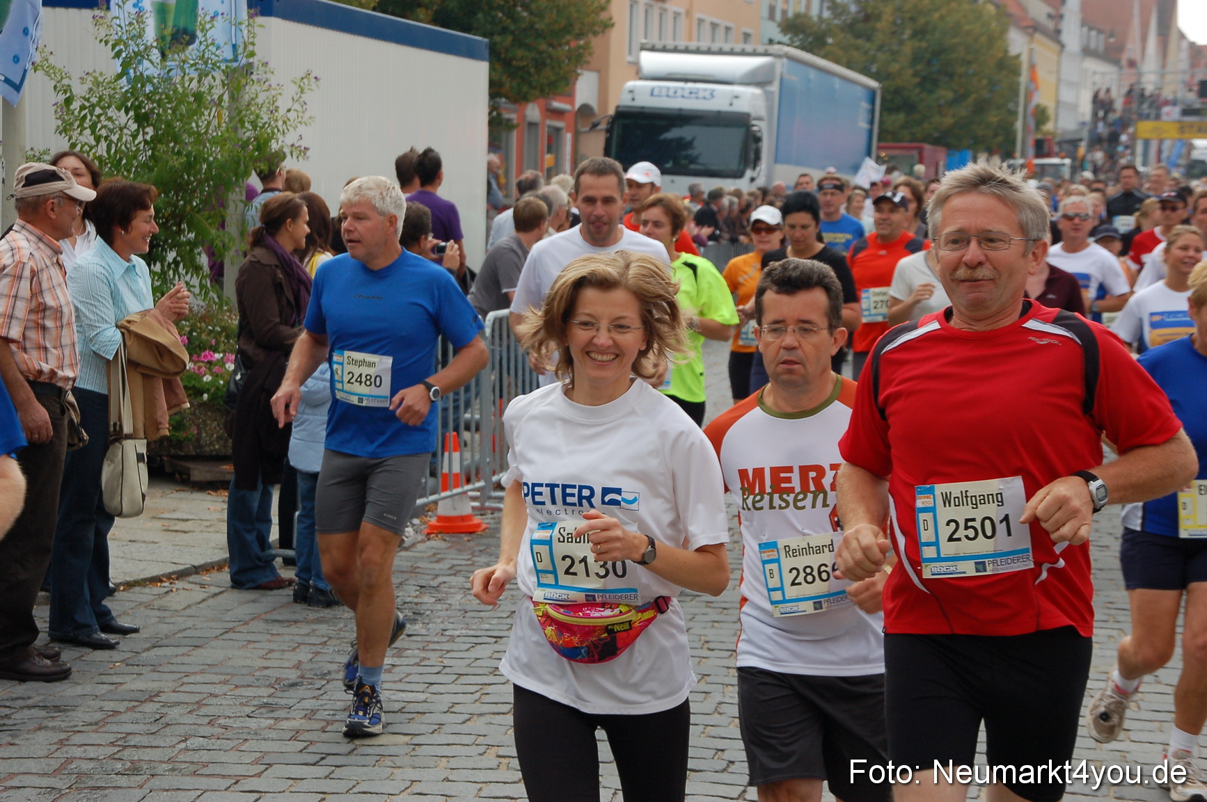 0050 Stadtlauf Neumarkt Unterer Markt 200909